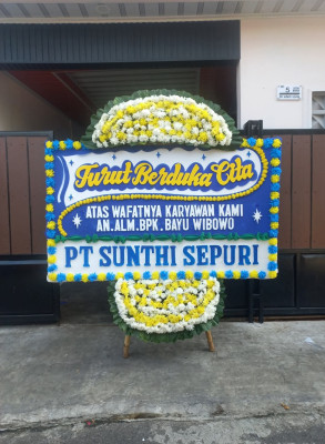 Papan Bunga Duka di Kebon Gedang