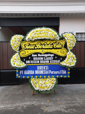Papan Bunga Duka di Kebon Gedang